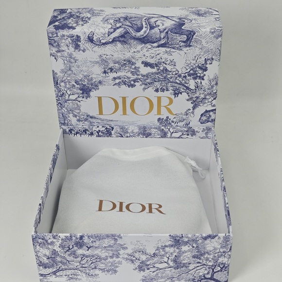 Dior Black Leather Belt with Gold CD Buckle - Picture 9 of 9